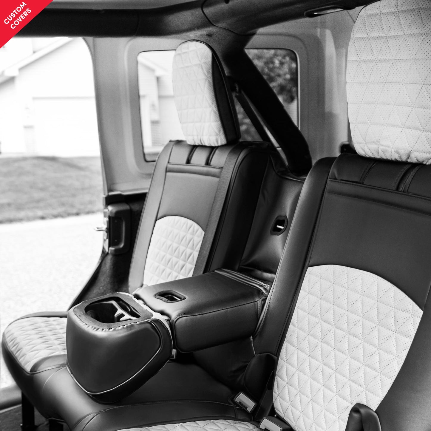 cupholder - Black & White